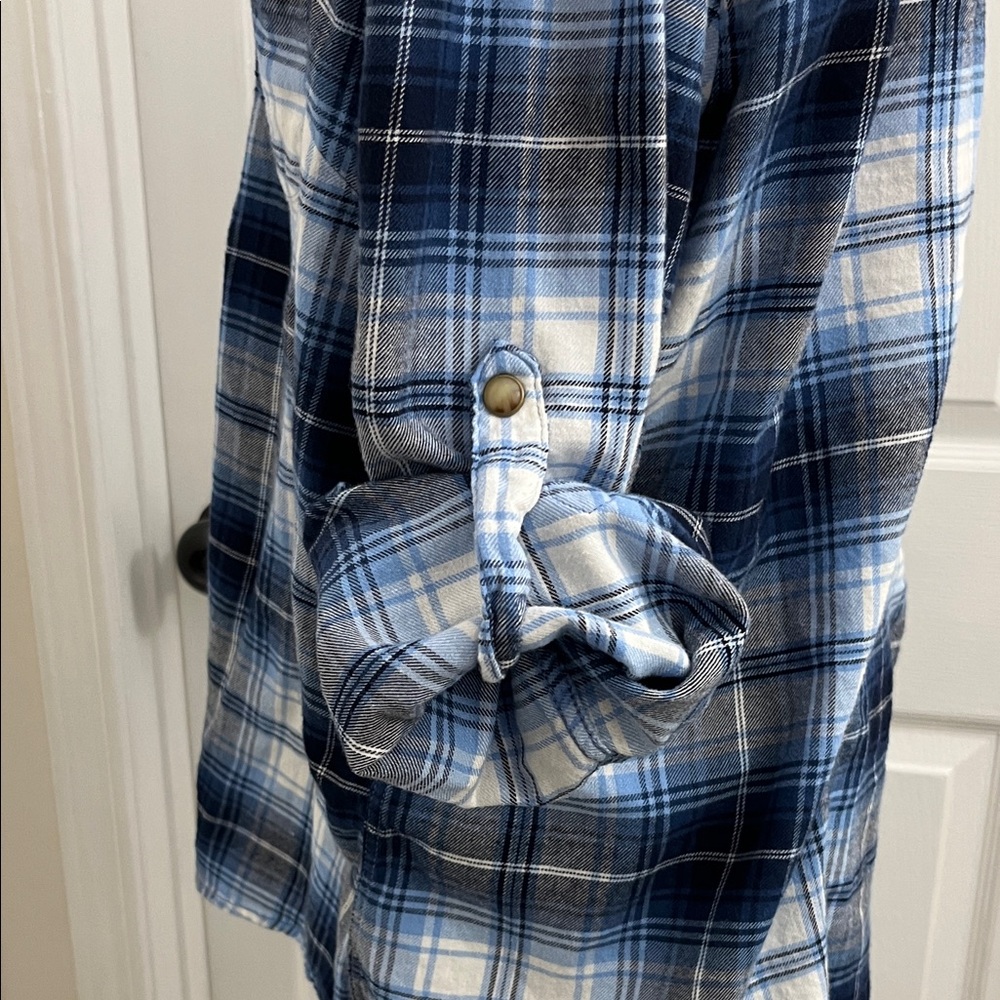 JACHS Girlfriend Blue Plaid Casual Button-Down Shirt - Picture 7 of 8